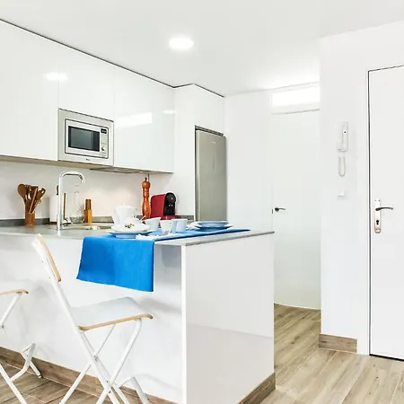 Beautiful Apartment In Cadiz With Kitchen Exterior photo